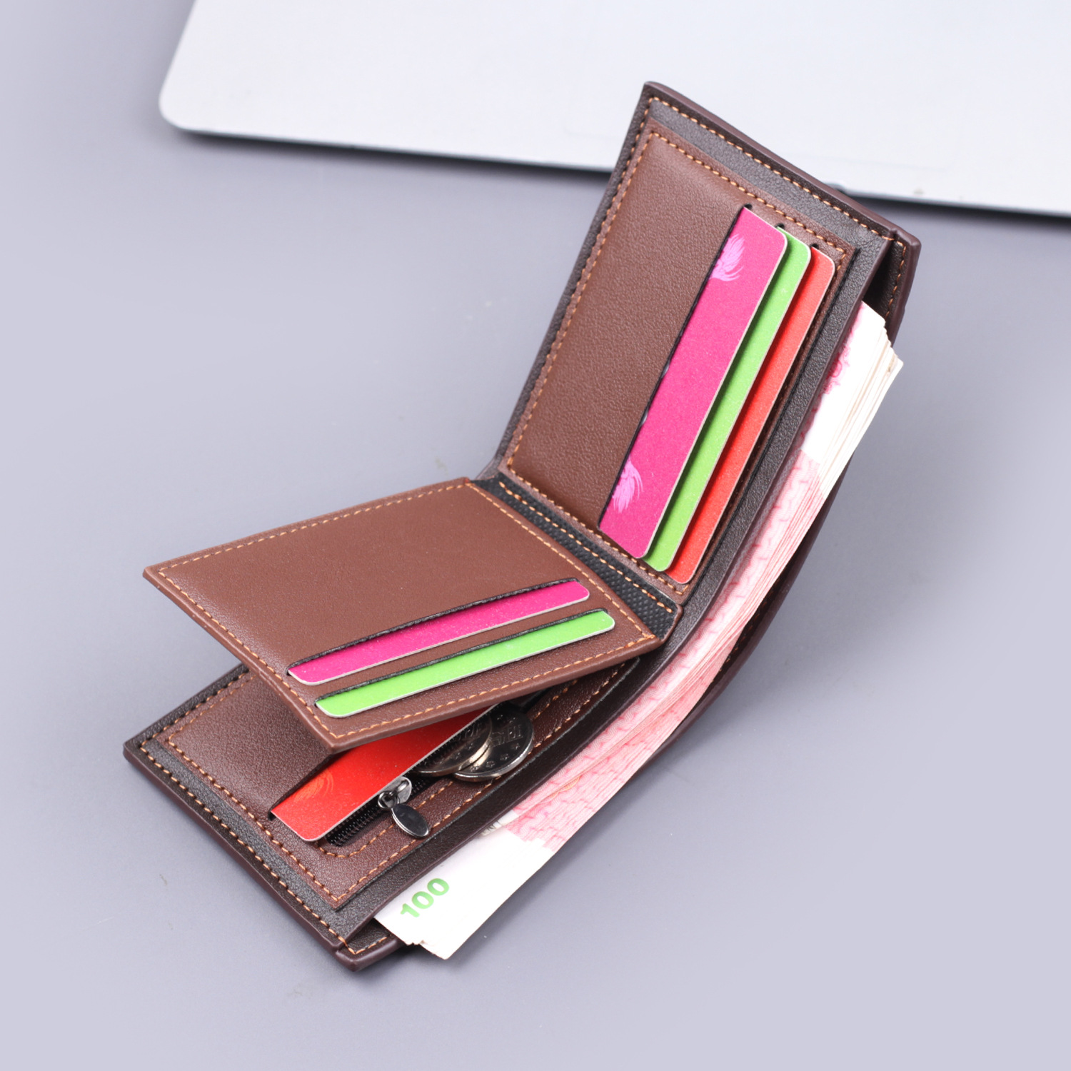 Cartera para hombres 2025 nueva cartera corta cartera de tarjetas en una cartera simple transfronteriza multi-tarjeta cartera hombre