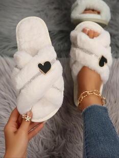 P 40187 Cross Heart Slippers ��������Ь �W���羳���R�d