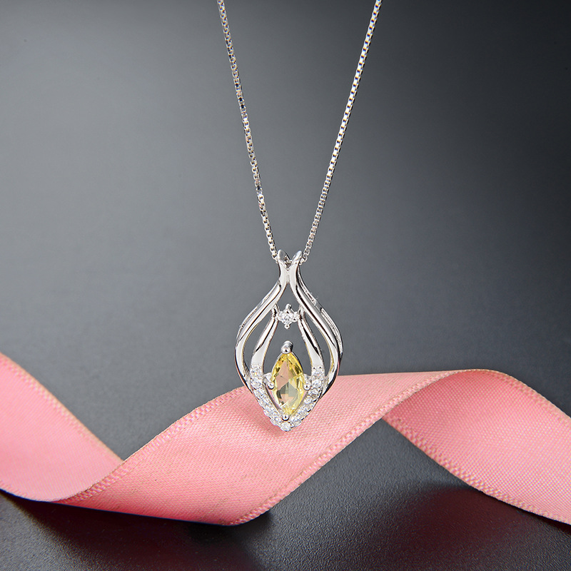 Collar elegante de accesorios de mujer transfronteriza Corea del Sur elegante colgante joyería estudiante súper joyería de hadas Cadena de clavícula