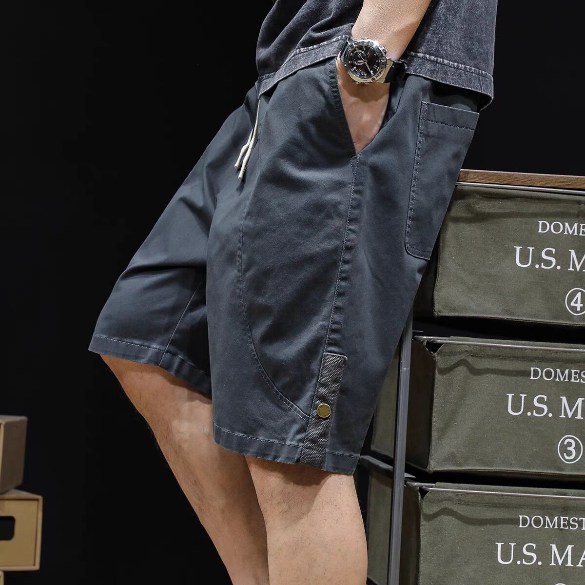 Pantalones cortos de herramientas retro japoneses al por mayor pantalones finos sueltos de cinco puntos para hombres pantalones cortos deportivos de moda casuales rectos