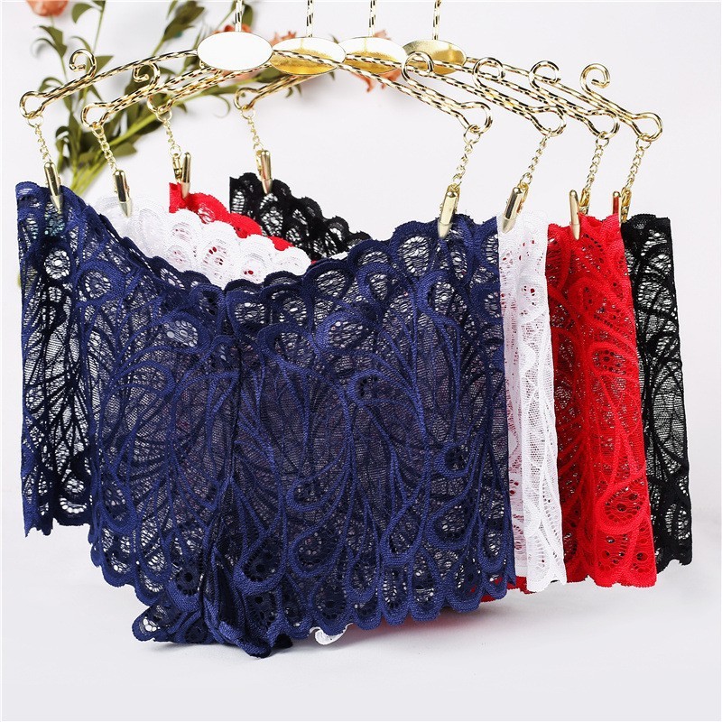 Foreign trade original single medium waist underwear, oversized women's hollow out sexy lace underwear, pure desire French lace flat corner pants