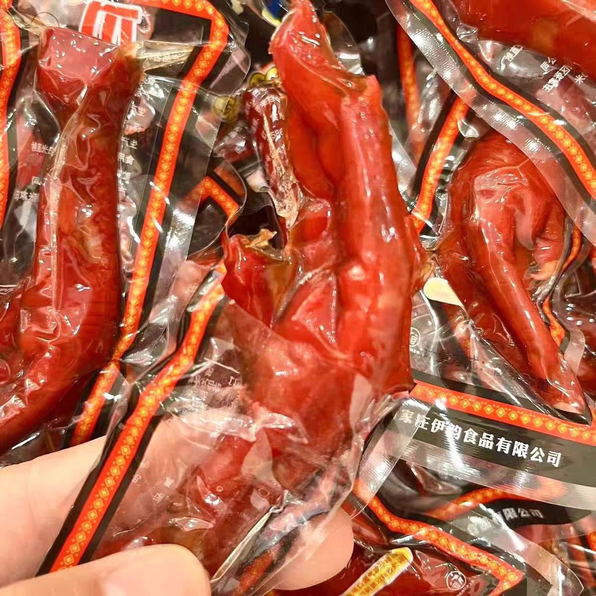 乡巴佬风味鸡爪23克五香不辣独立包装红爪零食泡椒凤爪卤味零食