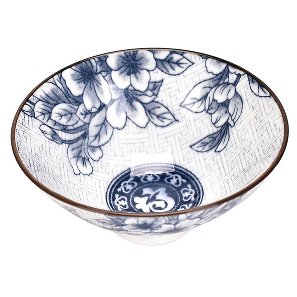 Blue and white tea cup