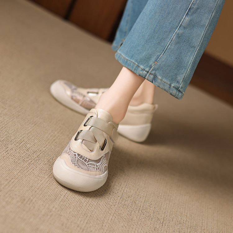 Giày sneaker nữ phối màu da thật lỗ thoáng khí đế bệt buộc dây kết hợp miếng dán — màu trắng ngà chi tiết 61