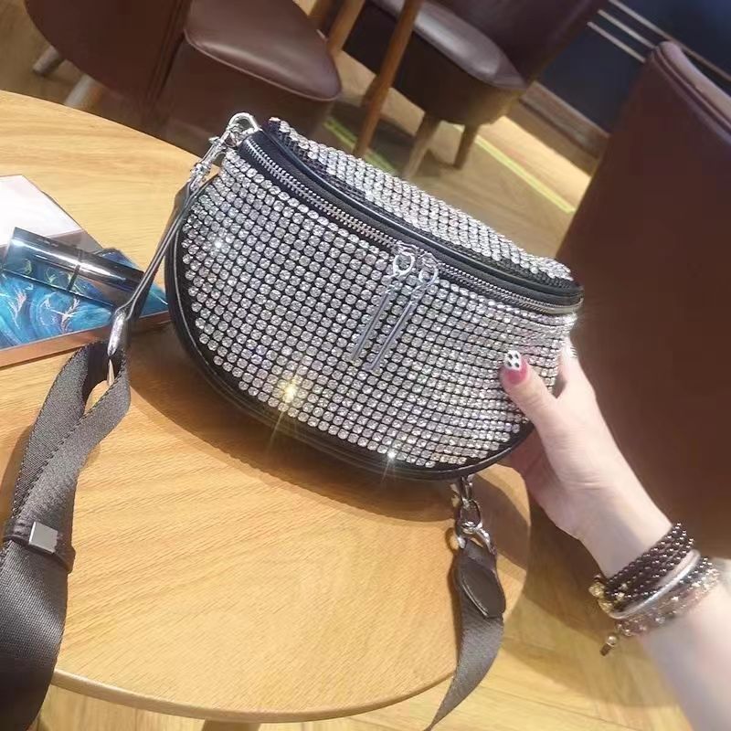 Nuova borsa da donna con quattro griffe tempestate di diamanti, borsa a tracolla da tenere a mano_voghion.com