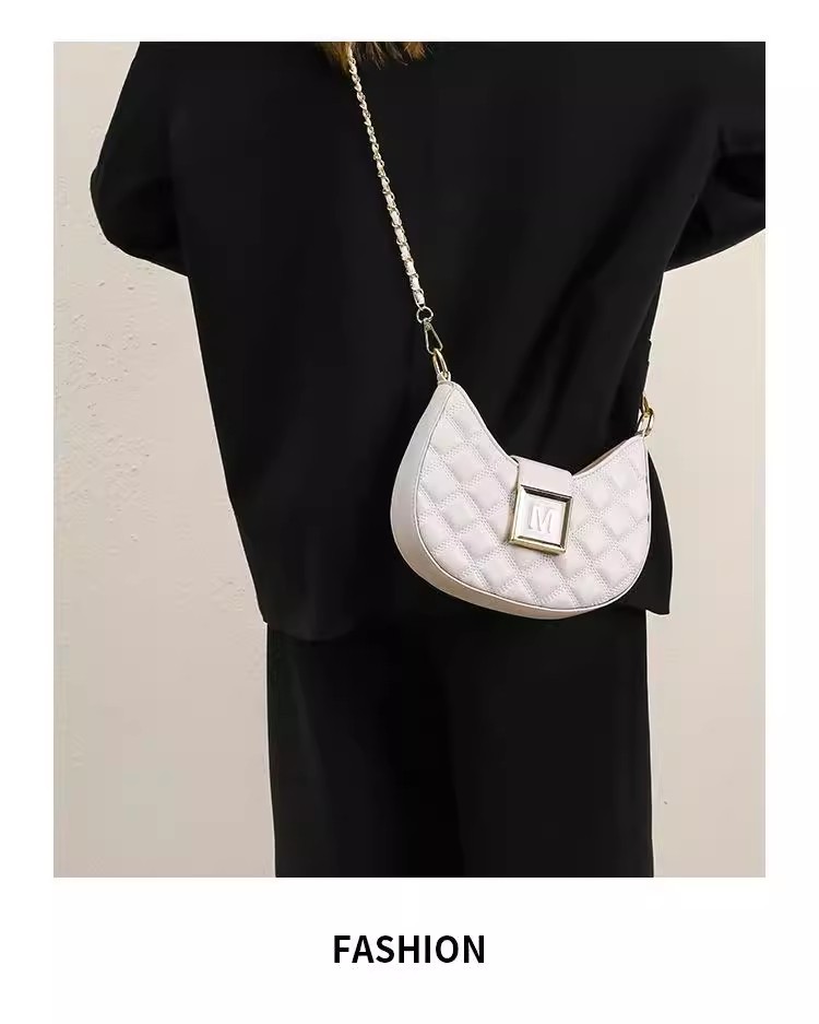 Advanced feeling for women 2023 new fashion Lingge single shoulder underarm bag versatile niche texture chain_voghion.com