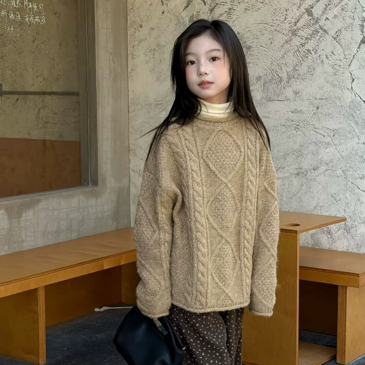 花与寻女童毛衣2025冬季新款韩版加厚麻花编织毛衣儿童保暖亲肤潮