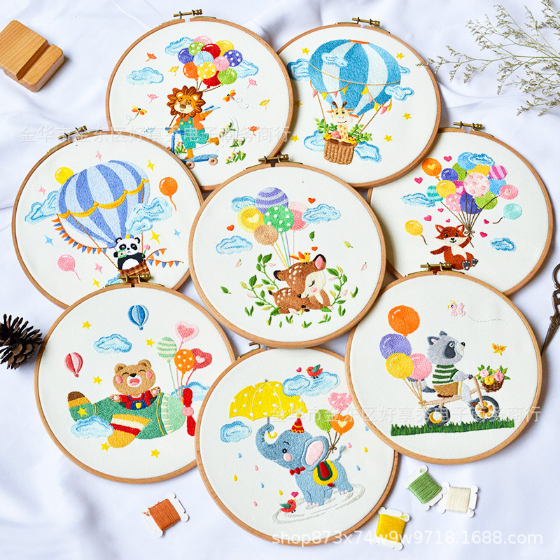 Border hecha a mano DIY paquete de material adulto principiante simple estilo europeo tela de dibujos animados bordado tridimensional conjunto de bordado cruzado
