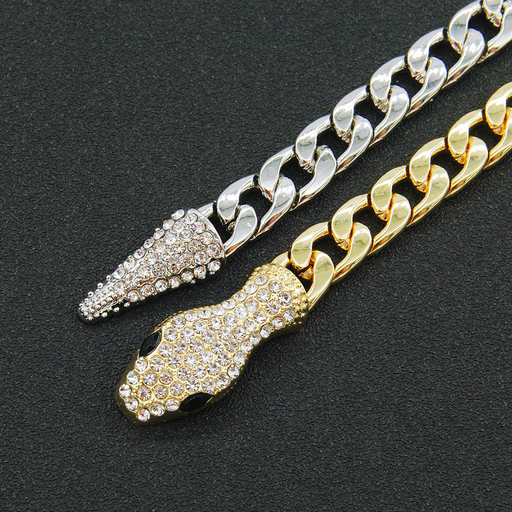 Cuban stil ormhuvud halsband med diamant och magnetlås_voghion.com