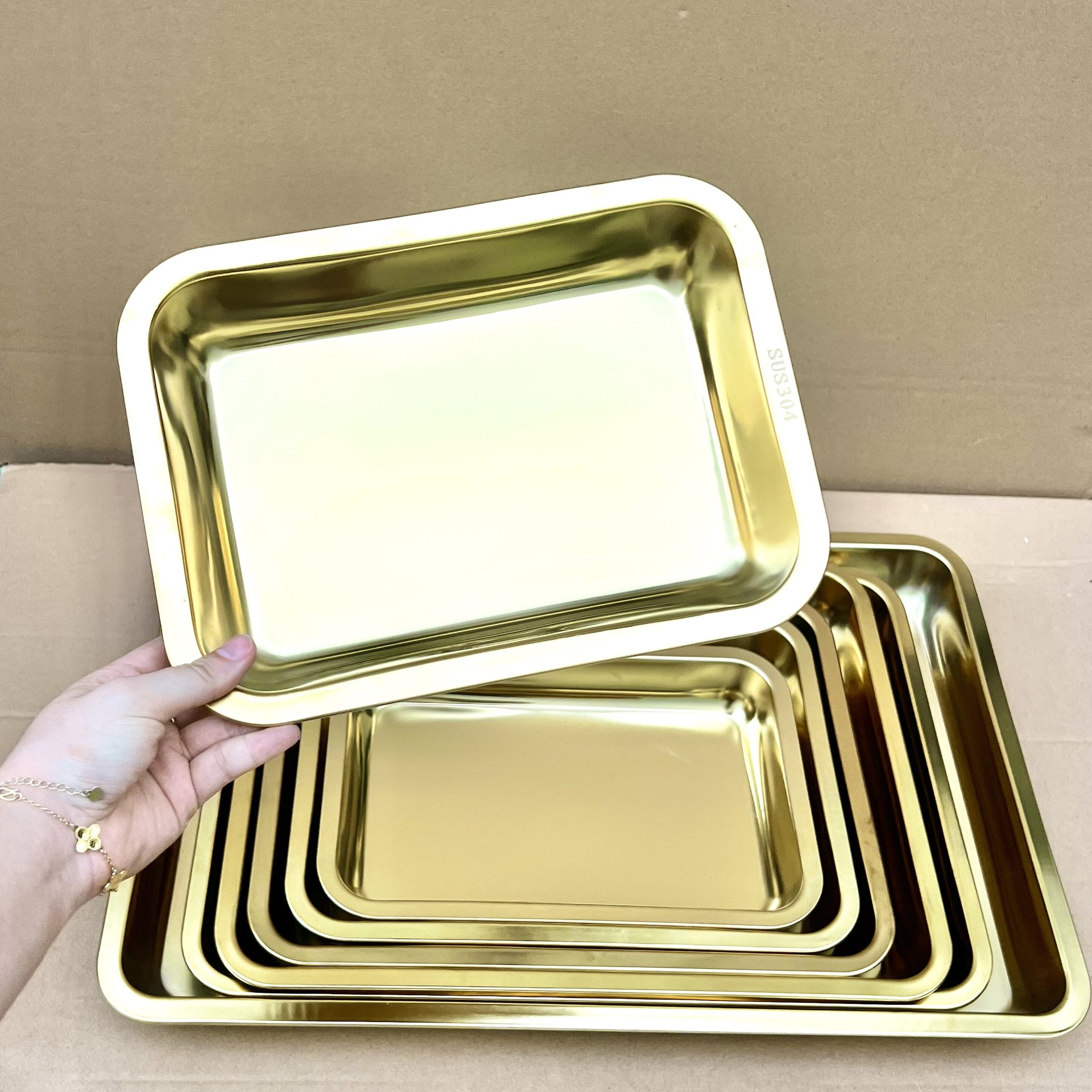 Stainless Steel Thickened Serving Tray