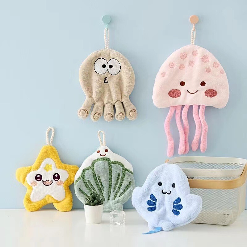 Cute cartoon marine animal wipe towel can be hung absorbent quick-drying thick coral fleece children wipe handkerchief wholesale Cute cartoon marine animal wipe towel can be hung absorbent quick-drying thick coral fleece children wipe handkerchief wholesale
