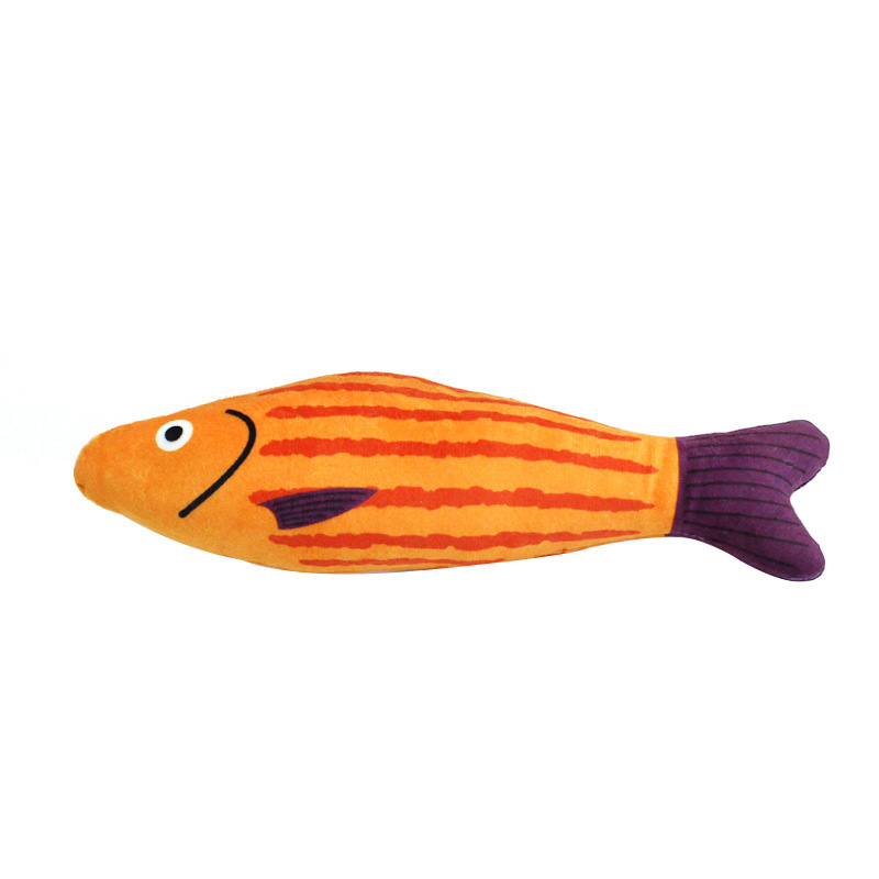 猫のおもちゃの魚はミントをシミュレーションします。|undefined