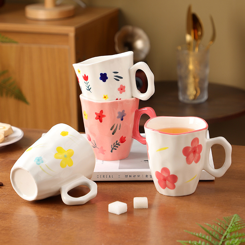 Inswind mano pequeña fresca flor cerámica pintada a mano creativa mano regalo taza de marca esmaltada taza de café de color leche