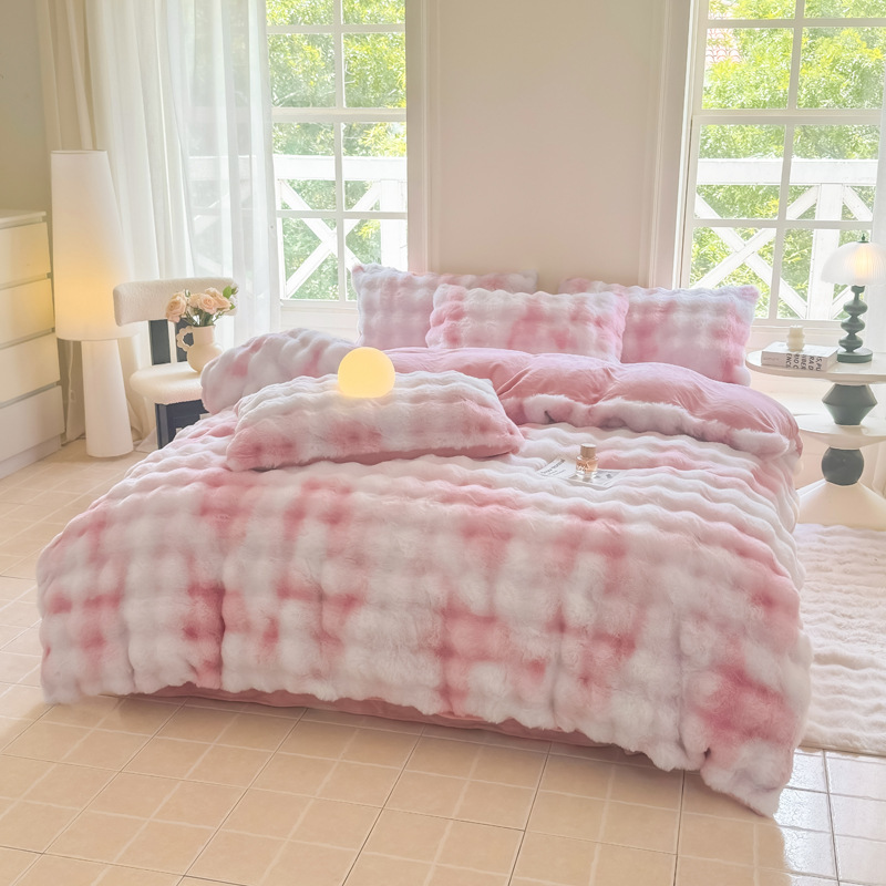 Brushed Rabbit Plush Four-piece Bed Sheet Set Luxury Style_voghion.com
