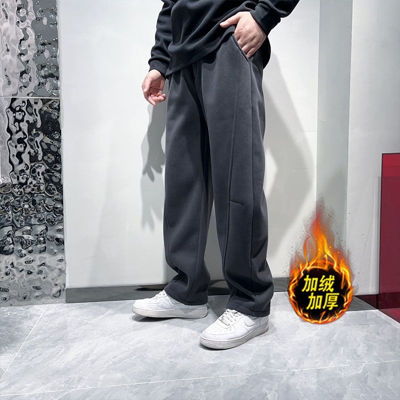 Invierno nuevo estilo de hombre con terciopelo engrosado cimetaje pantalones de corte tridimensional pantalones de pierna ancha de moda pantalones casuales rectos