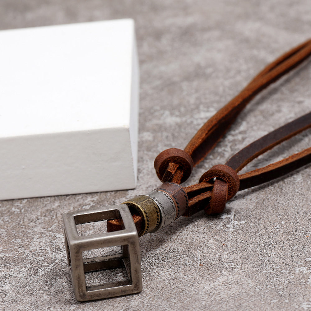 retro alloy hollow box pendant adjustable necklace