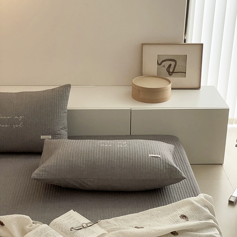 Двусторонний хлопковый комплект бренда, стёганая универсальная простыня, высококачественный стиль, комплект из 3 предметов, простой и элегантный дизайн, повышенная плотность