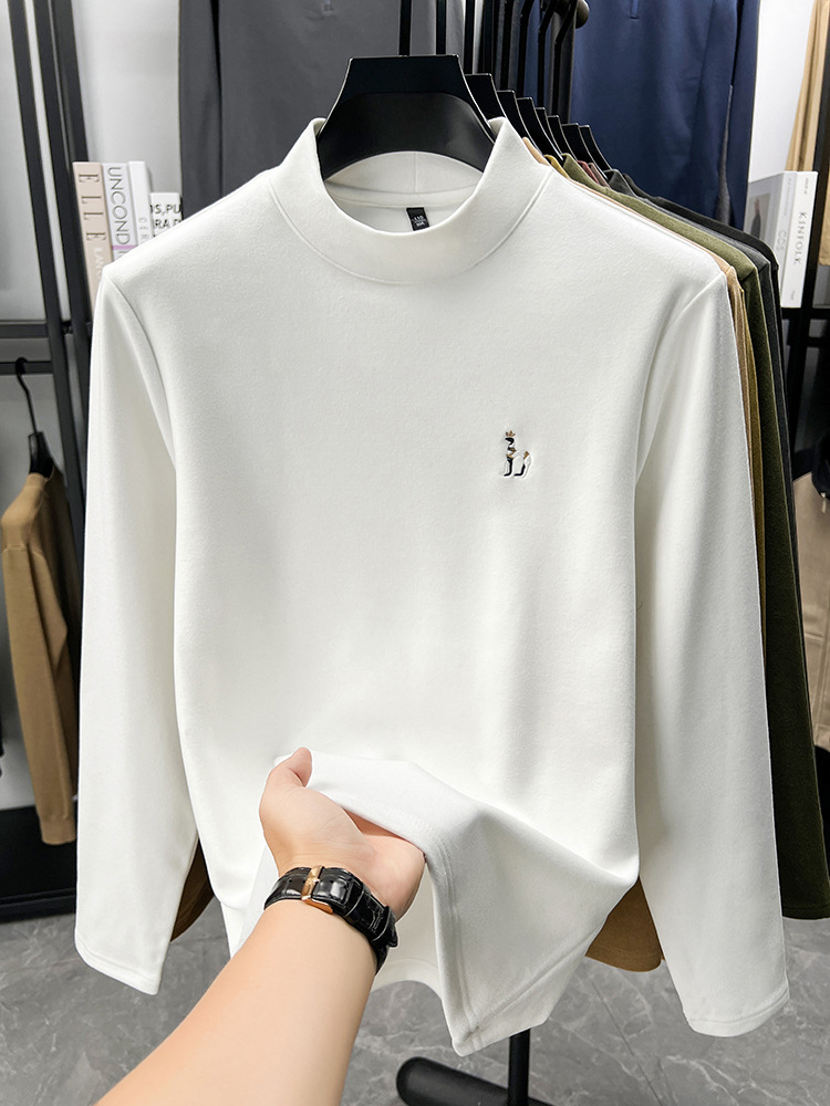 Haggis-style solid color long-sleeved T-shirt for men, casual high neck, comfortable base layer top.