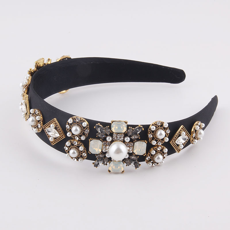 Baroque Fashion Diamond-studded Pearl Headband display picture 10