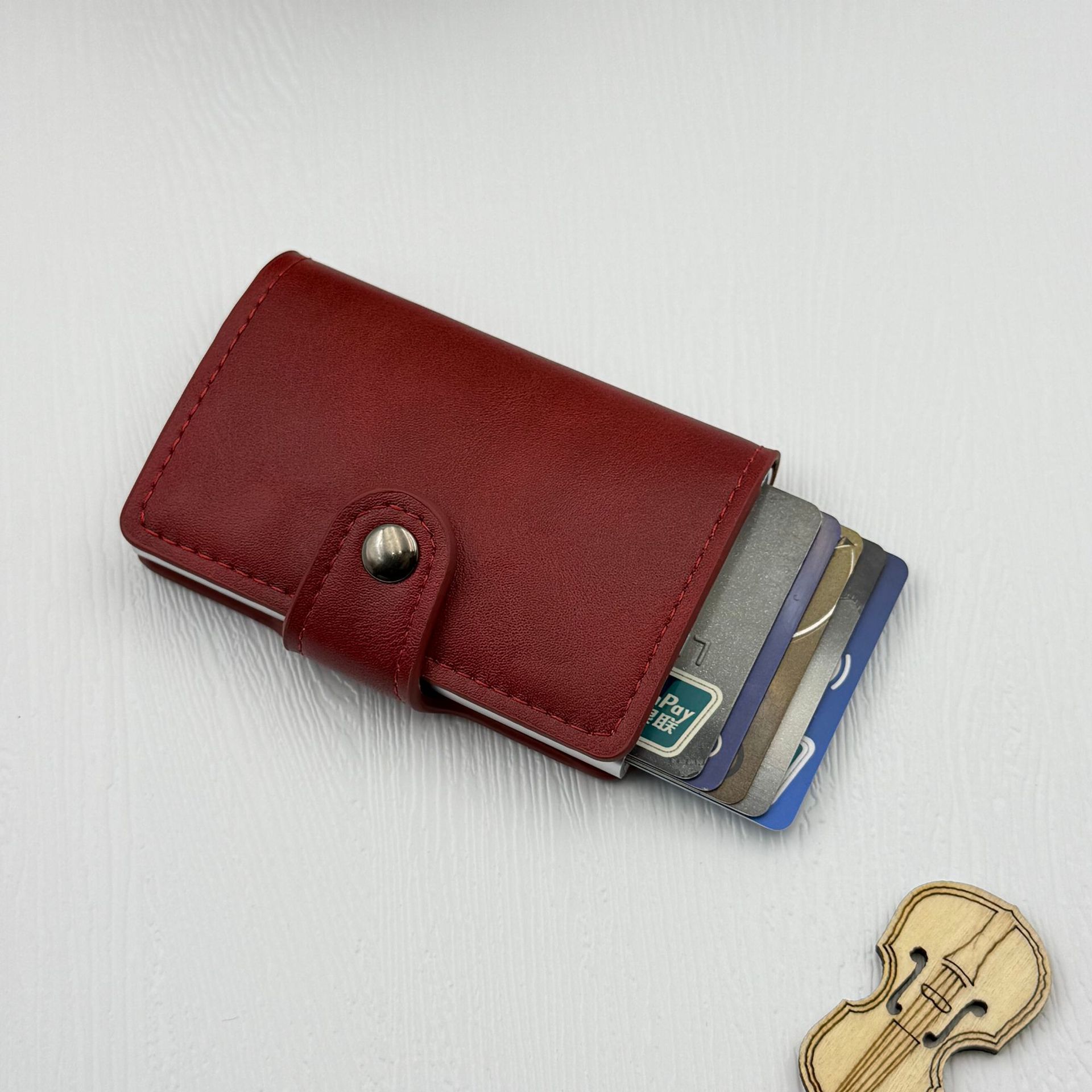 Venta directa de fábrica paquete de tarjetas RFID almacenamiento de documentos cepillo antirrobo transfronterizo Amazon producto explosivo caja de tarjetas de aleación de aluminio billetera pequeña