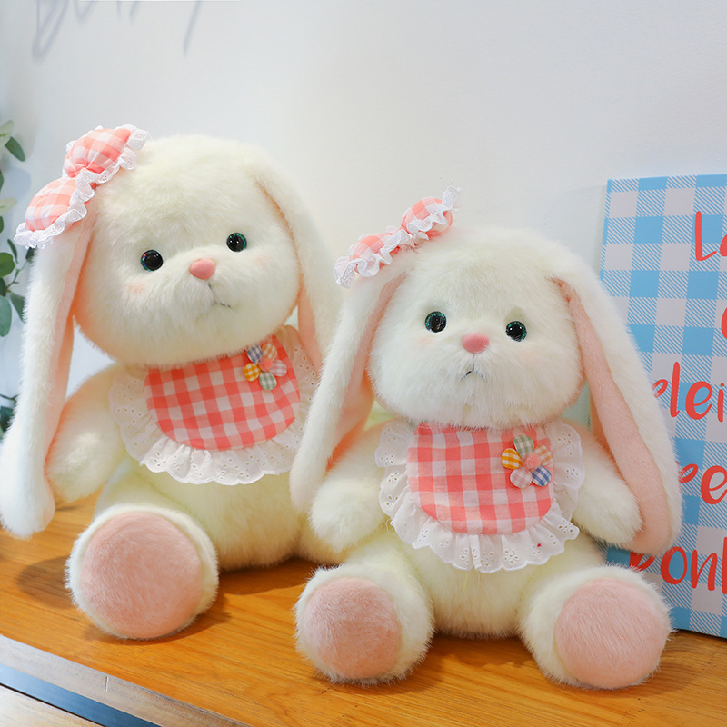 新款长耳朵兔子毛绒玩具围兜兔兔公仔女孩生日情人节礼物大号批发
