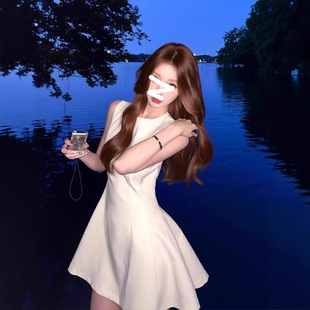 ��ɫ�o���B��ȹŮ���¹��nϵС��ȹǧ��д������С��ȹ�����L