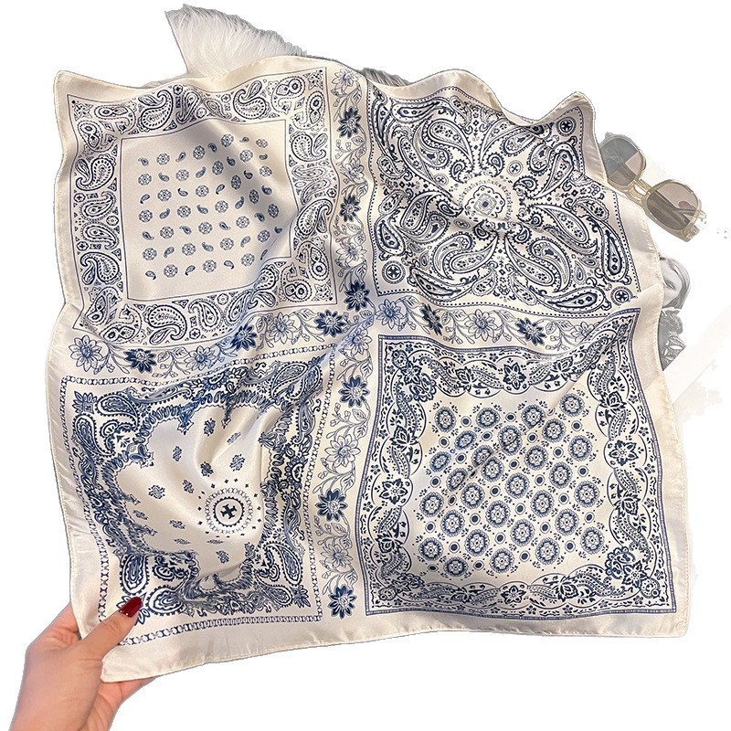 老钱风丝巾装饰屁帘服饰搭配爆款腰果丝巾70小方巾复古印花丝巾|undefined
