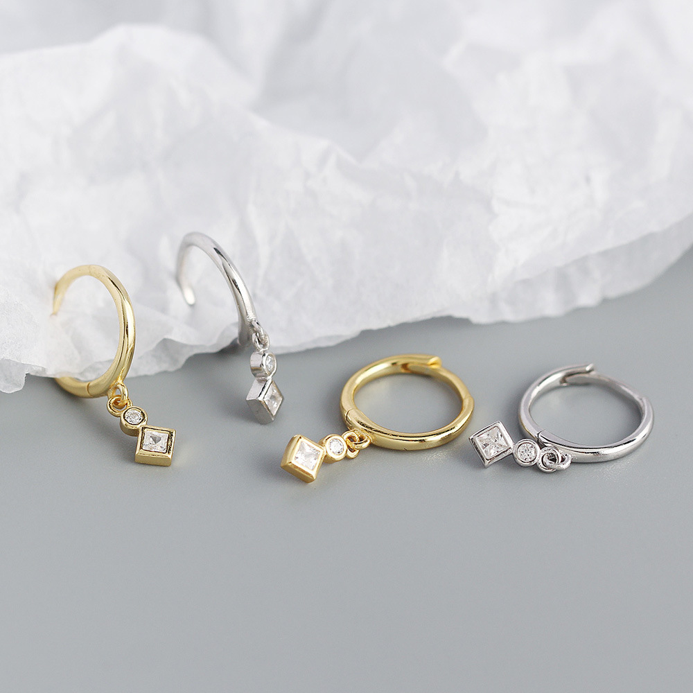Plating Craft White, Gold Color Yhe0383  Hot Sale S925 Silver Ins Geometric Cold Style Square Diamond-embedded Earclip Earrings Silver Stud Earrings