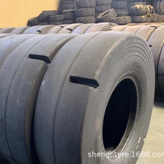 厂家直售 光面铲运机轮胎1000-20 1200-24 17.5-25批发