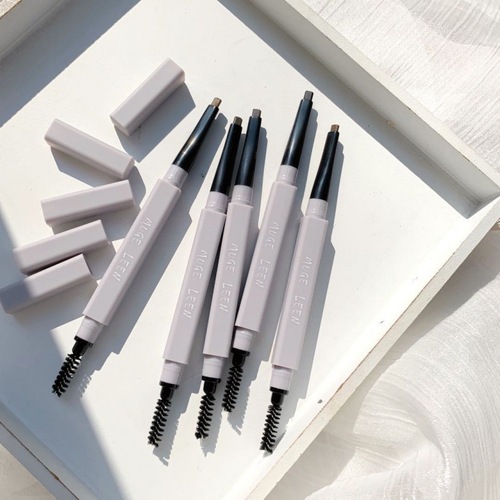 MUGELEEN eyebrow pencil waterproof and sweat-proof, long-lasting and non-fading natural three-dimensional sketch pen triangle beginner eyebrow pencil for women