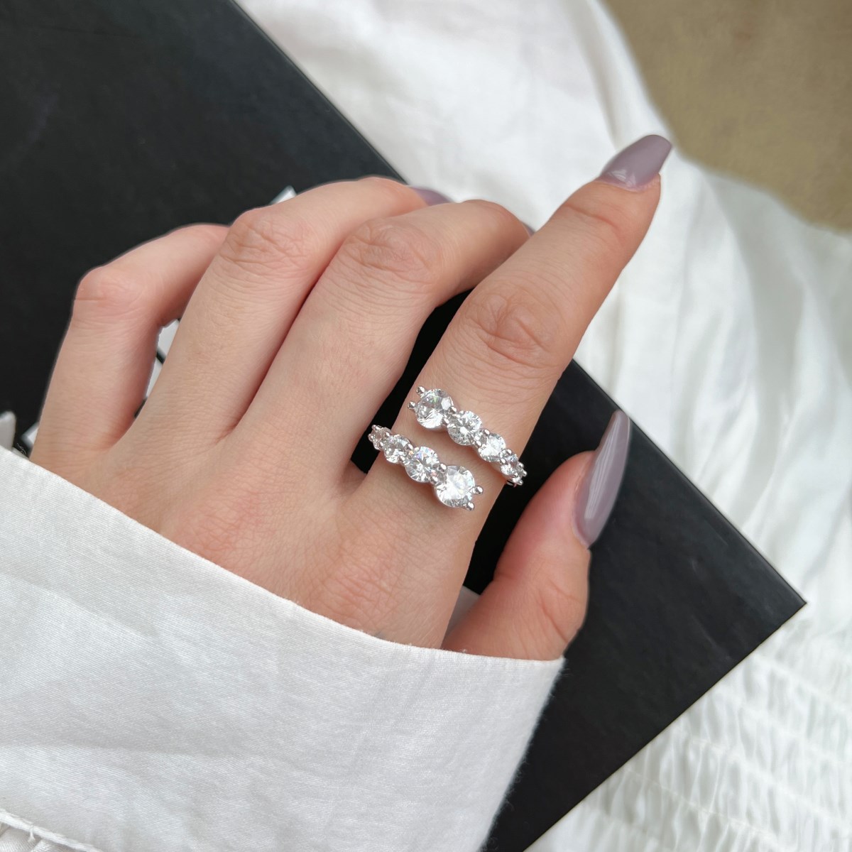 925 Sterling Silver Zircon U Shape Waves Heart Shape Rings display picture 28