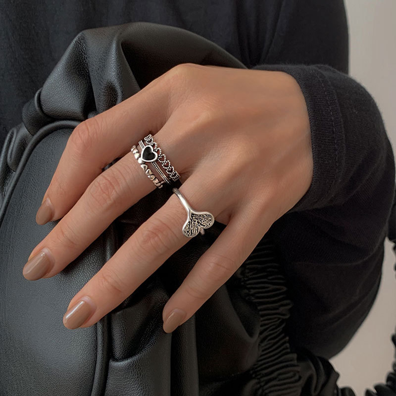 Open Love Heart Ring Female SpecialInterest Design Affordable Luxury Fashion Refined Personalized Retro HighGrade Temperament Fashionpicture11