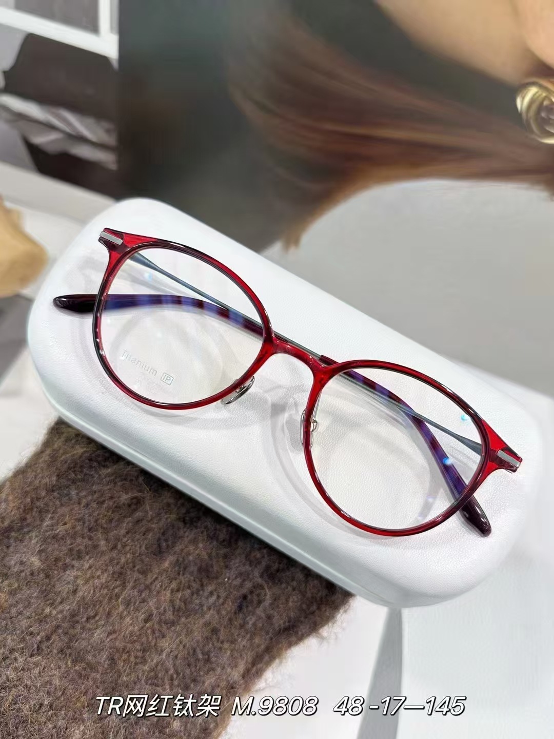 2024年新作ファッショントレンド男女通用多角形楕円形 β チタンフレーム9808サイズ48メガネフレーム