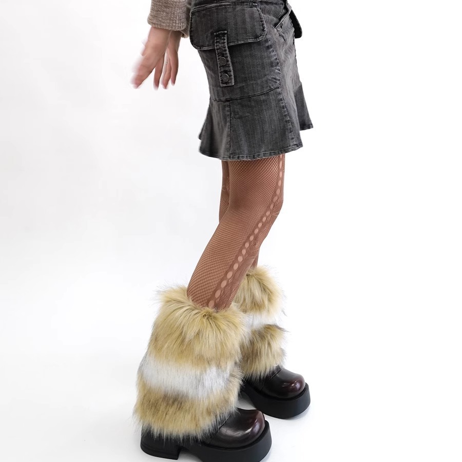 Beinstulpen Herbst und Winter Dicke Plüschsocken Retro Hot Girl Hairy Leg Sets Jk Socks Harajuku Style mit Strümpfen Imitationspelzstiefel Socken_voghion.com