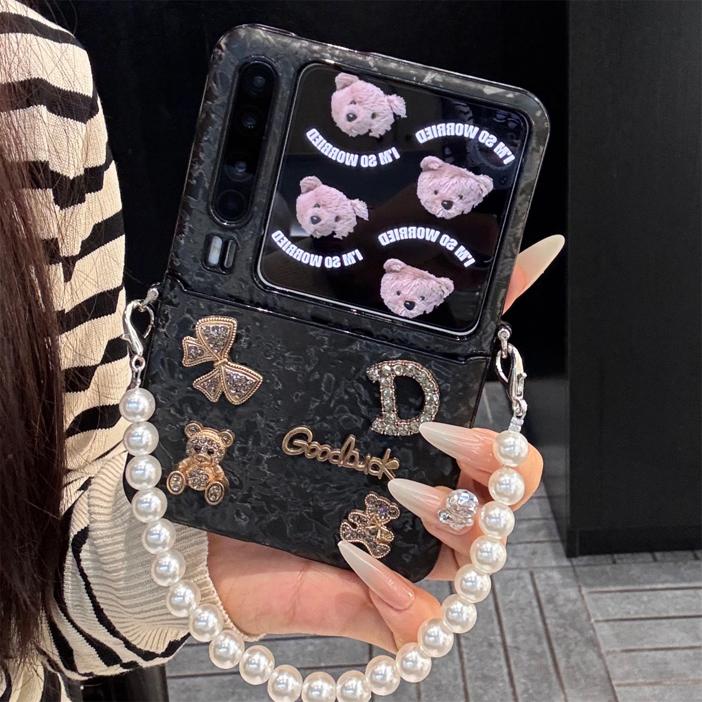 适用华为purax折叠屏手机壳pocket2高级感奢华时尚贝壳纹小米MIXFlip2立体金属小熊三星Zflip765挂绳护轴