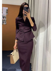 早秋正式场合女神范气质高级感气场强大紫红西装显瘦半身裙中长款