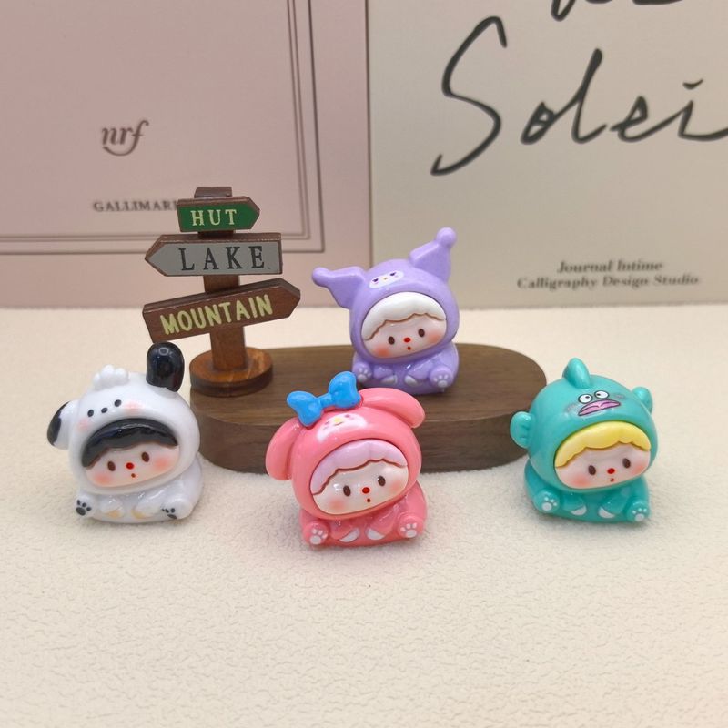 ソリッドカラーの曲がったサンリオ樹脂装飾品 DIY ジュエリーペアブラインドバッグかわいいデスクトップ車のトレンディなおもちゃかわいい|undefined