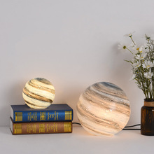 星球月球现代简约创意LED卧室床头边几书桌宿舍北欧ins礼物小台灯