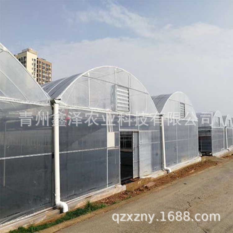 遮阳保温连栋大棚材料生产 适用于农业种植的热镀锌钢管连栋薄膜