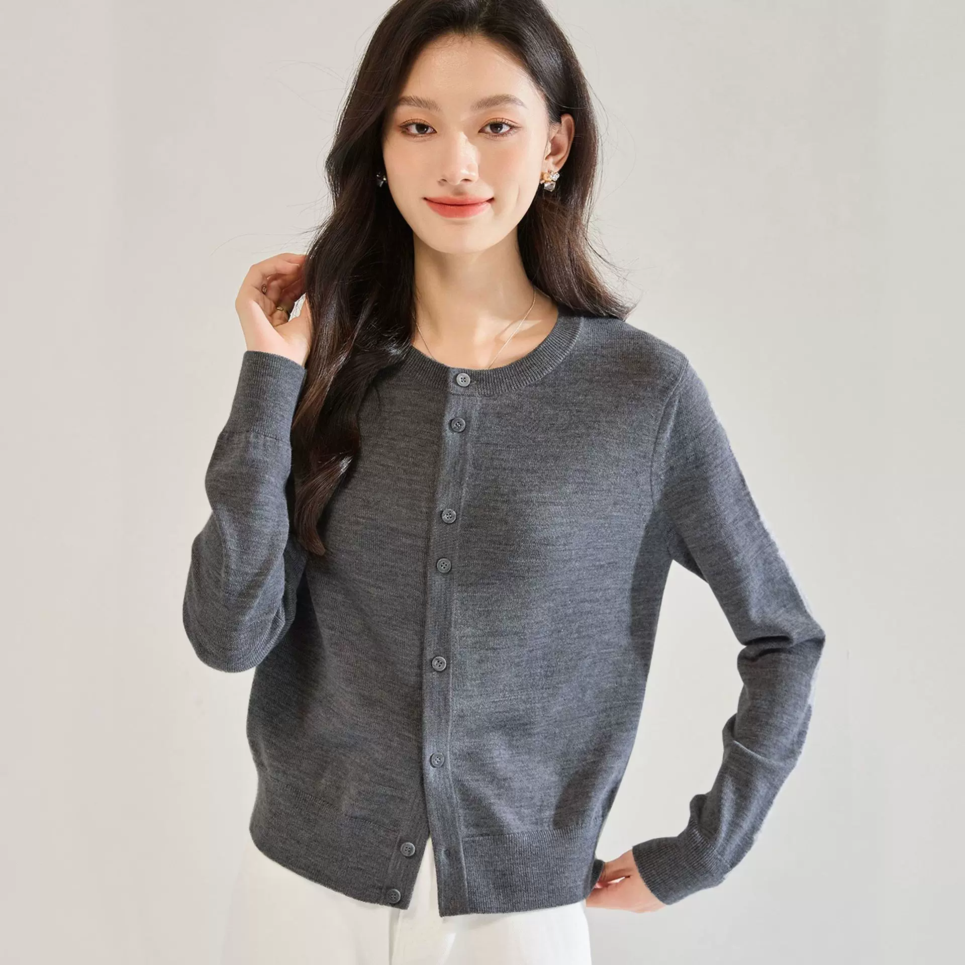 25秋季新款上衣老钱风百搭圆领羊毛质感休闲针织外套开衫女22656