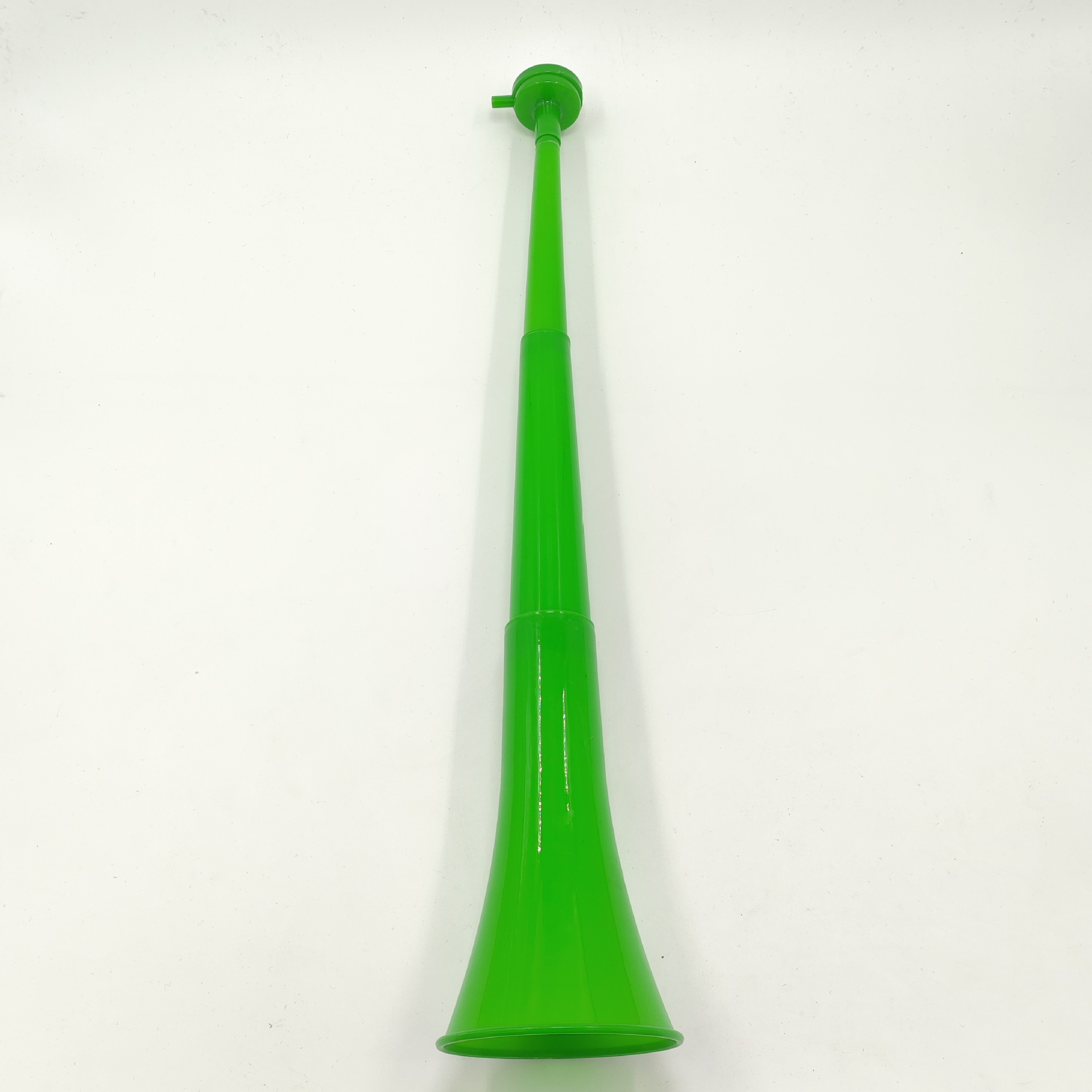 Cuerno grande de tres secciones retráctil estímulo retráctil para el juego de fútbol de la Copa del Mundo especial grupo de juguetes al por mayor