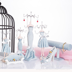 樹脂工芸品創意プレゼント鉄芸アクセサリー棚イヤリングネックレスモデル展示棚ジュエリー陳列道具
