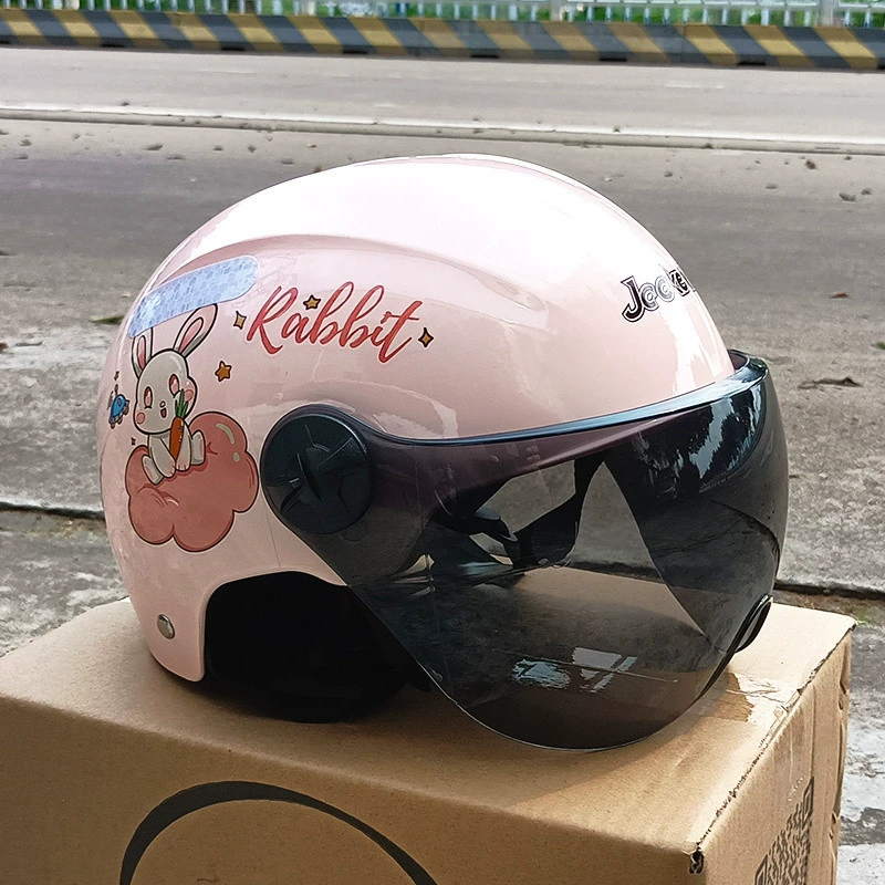 Electric car, universal summer half helmet, sun protection