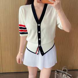小狗新款开衫毛衣女秋款刺绣针织衫外套外穿上衣