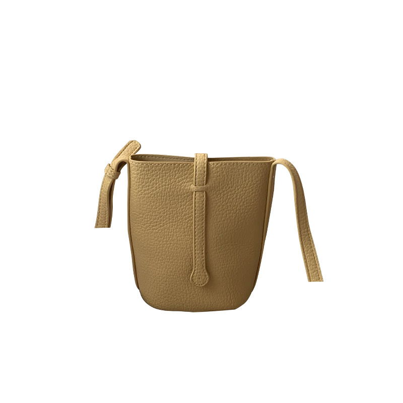 Borsa a tracolla da donna in ecopelle, piccola borsa a secchiello_voghion.com