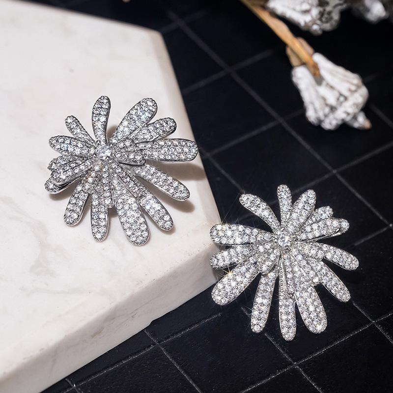 High-end Zircon Stud Earrings For Evening Party Sparkle_voghion.com