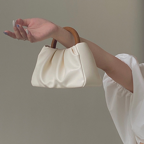 2024 Korean version of the new wooden handle pleated cloud small handbag women's shoulder crossbody mini small bag