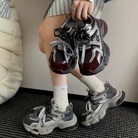 女式休闲单鞋;厚底拖鞋;女式运动单鞋