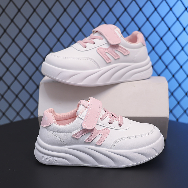 Zapatos deportivos para niños de todo fósforo, zapatos para niños, zapatos deportivos para niños pequeños y medianos, fondo grueso de color sólido, antideslizante y transpirable, estilo de explosión de vibrato