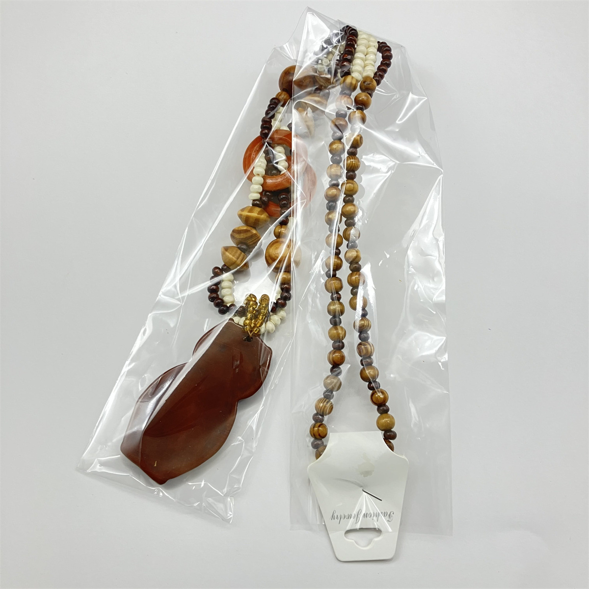 54g Weight Sweater Chain, Long Necklace, Necklace Classification 1 Piece Quantity Holiday, Street Occasion Wood, Resin Material Cat, Owl, Eagle Pattern Women's Gender Casual, Retro Style Casual Retro Cat Owl Eagle Wood Resin Pendant Necklaces Wholesale 7